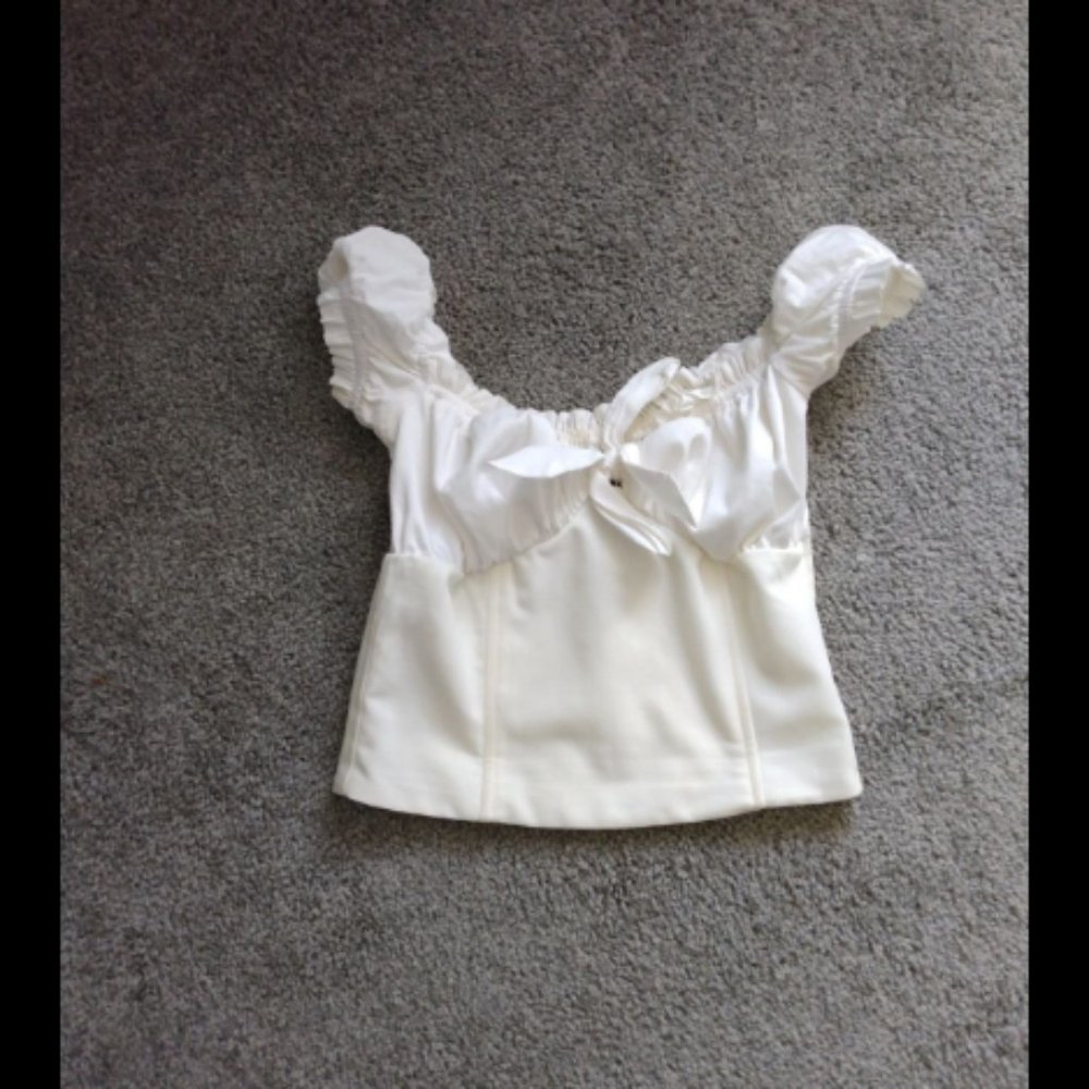 I.AM.GIA NAOMI PUFFED SLEEVE BOW TOP